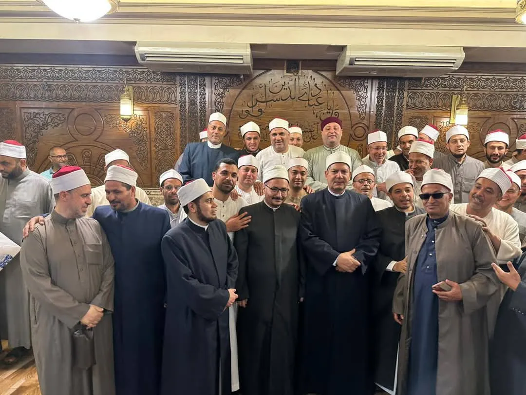 خلال اجتماعه بأئمة أوقاف المحلة الكبرى.. مدير مديرية أوقاف الغربية يؤكد: خدمة بيوت الله تكريم ما بعده تكريم وشرف ما بعده شرف