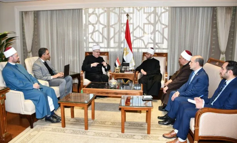 وزير الأوقاف يبحث سبل التعاون الديني والثقافي مع مفتي كرواتيا