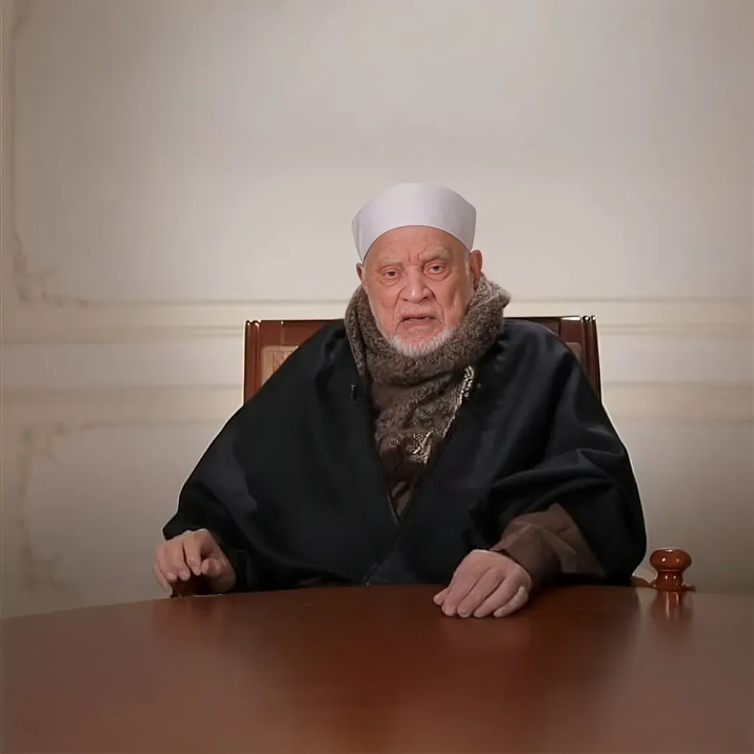 الدكتور أحمد عمر هاشم: فارسُ الكلمة والعالمُ الربانيّ