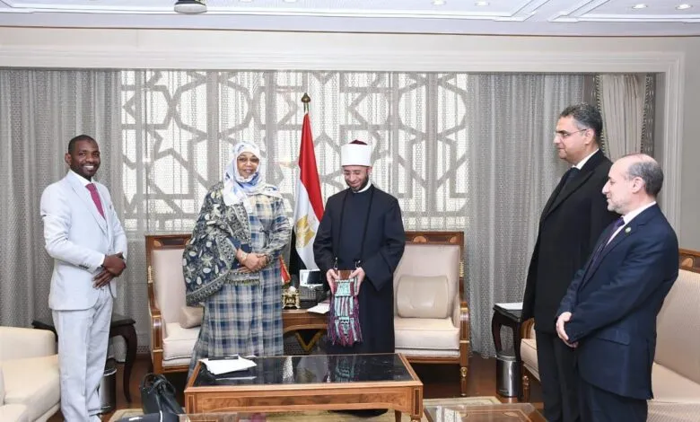 وزير الأوقاف يستقبل سفيرة النيجر لبحث تعزيز التعاون الديني والثقافي بين البلدين