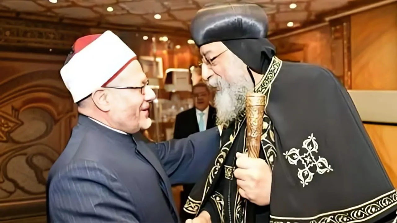 مشاركة غير المسلمين في الاحتفال برأس السنة الميلادية