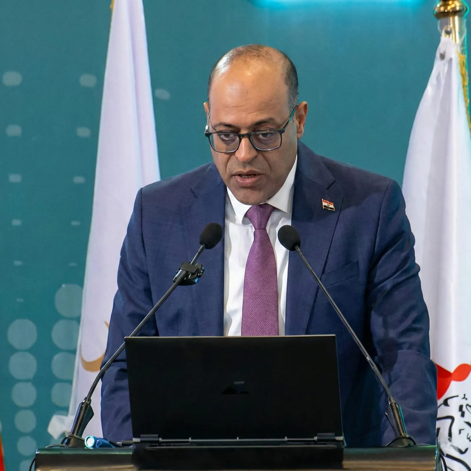 كلمة معالي وزير العمل محمد جبران في الجلسة الختامية للمؤتمر الدولي للمجلس الأعلى للشئون الإسلامية