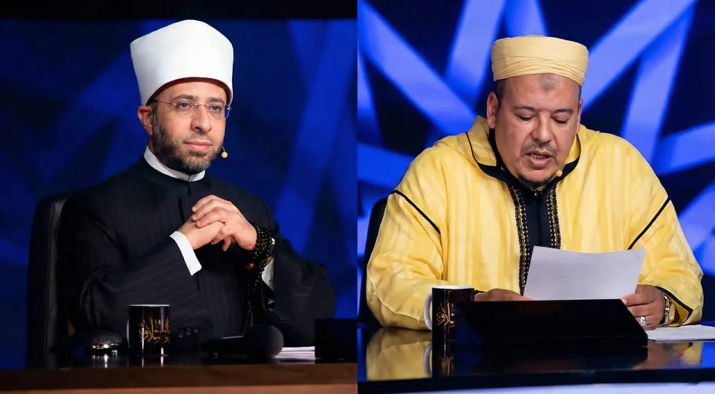 معارضة شعرية من وزير الأوقاف للقارئ عمر القزابري