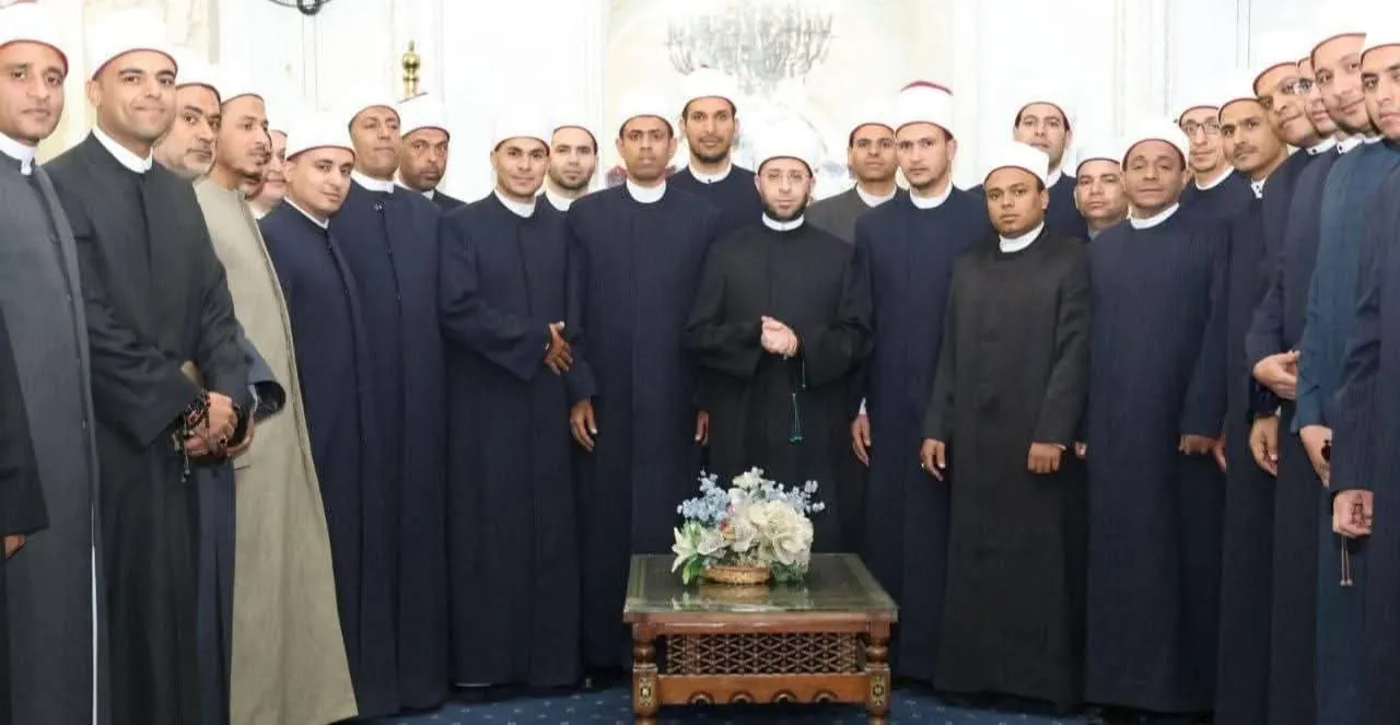 اجتماع وزير الأوقاف بالأئمة المختارين للبرنامج التدريبي بالأكاديمية العسكرية بالمجلس الأعلى للشئون الإسلامية