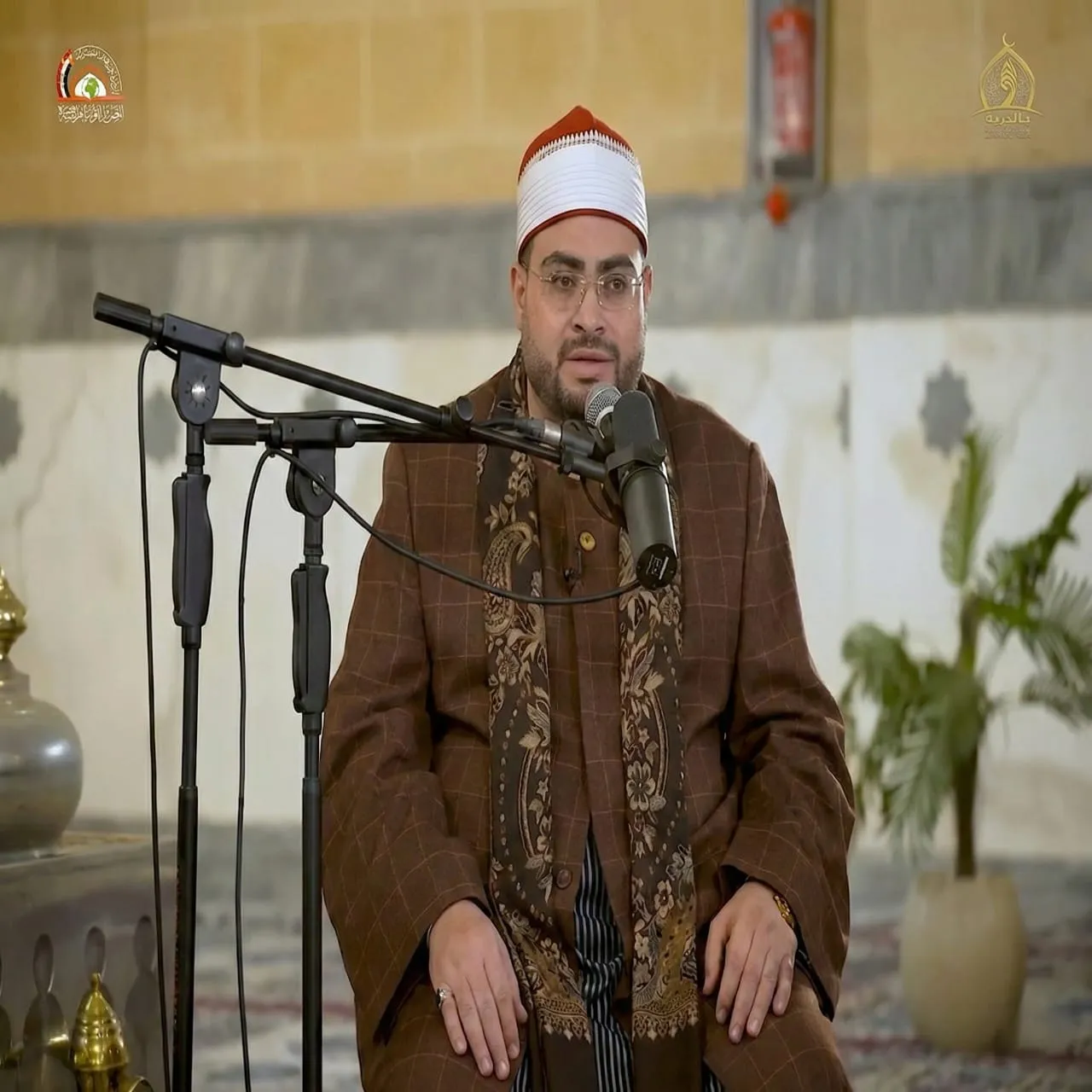 ابتهال يا رب بالمصطفى بلغ مقاصدنا
