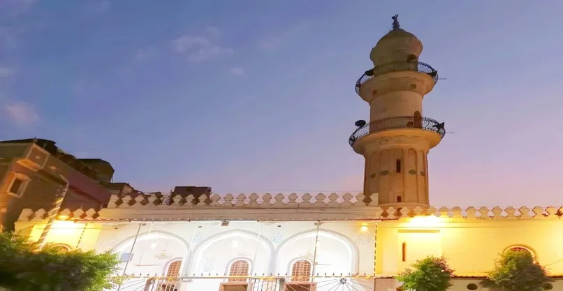 مسجد الشهيد عاطف السادات بالجيزة