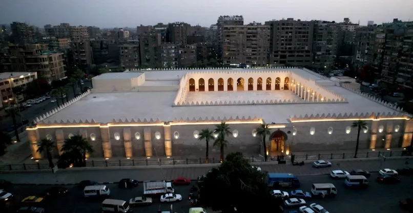 مسجد الظاهر بيبرس بالقاهرة.
